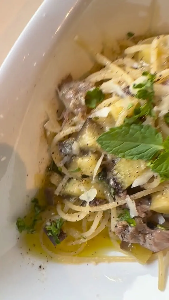 12月ランチ・ディナーご予約お承りいたします